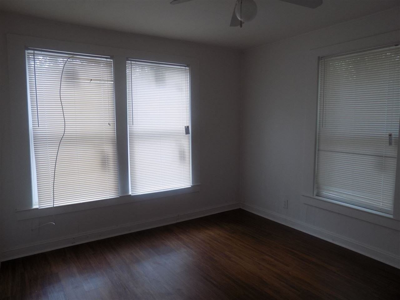 1316 Stone Rd - Photo 6 of 13