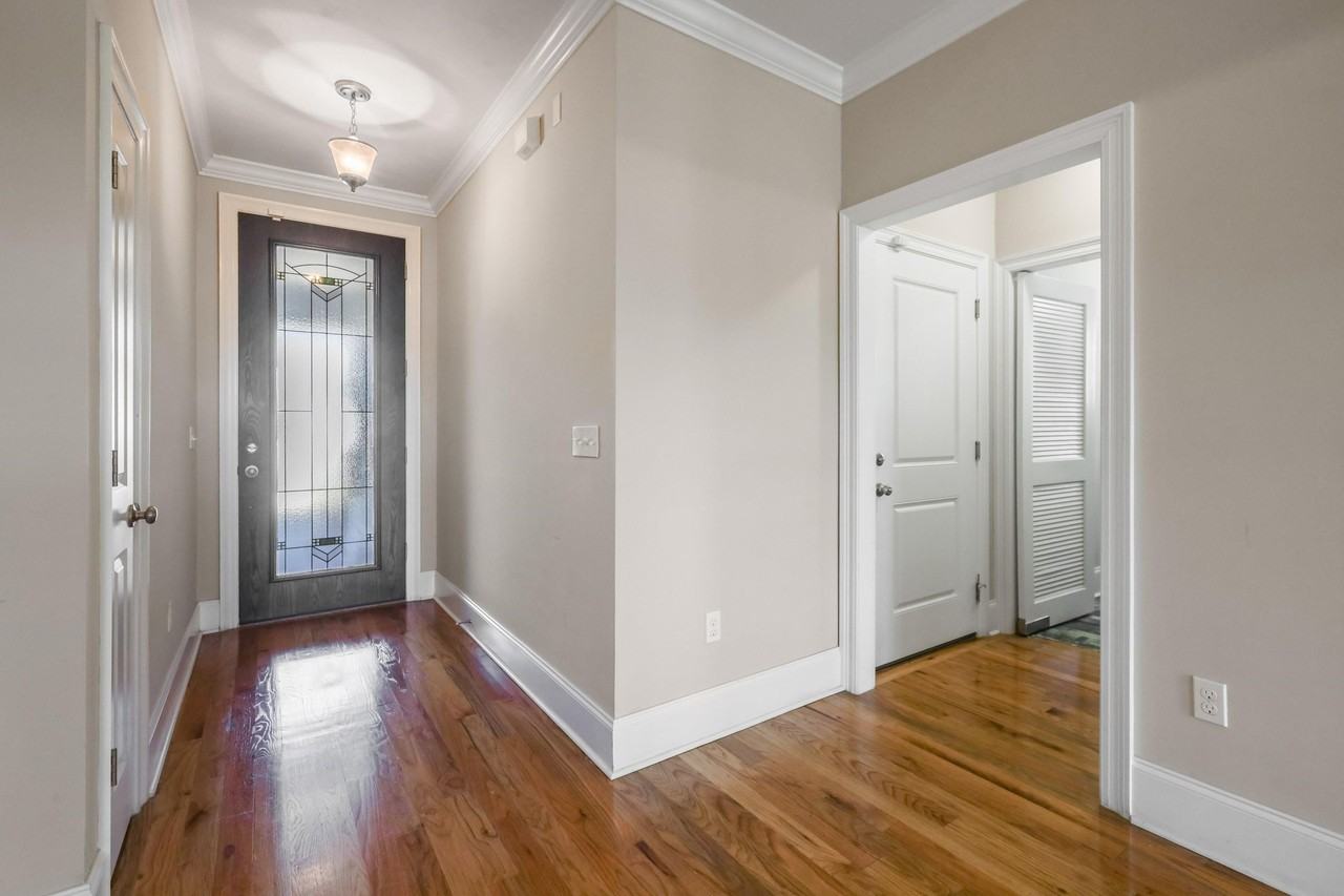 2561 Lantana Ln - Photo 7 of 46