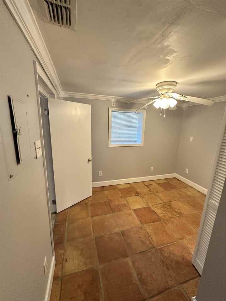 4024 N Monroe St - Photo 6 of 14