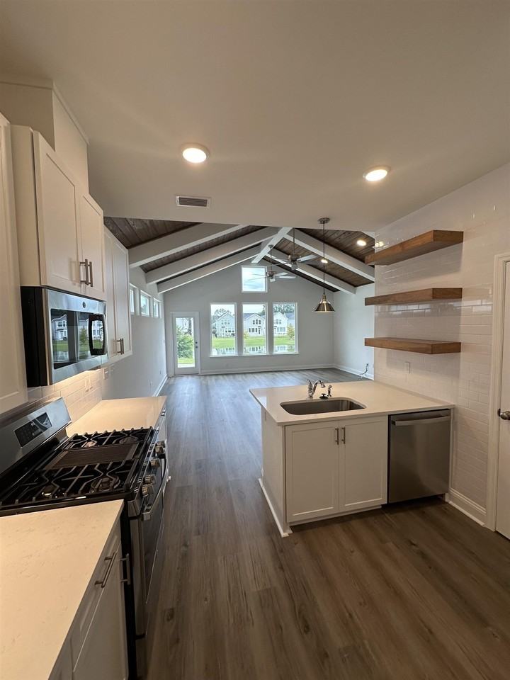 5662 Native Oak Dr - Photo 6 of 23