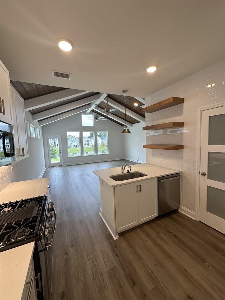 5662 Native Oak Dr - Photo 7 of 23