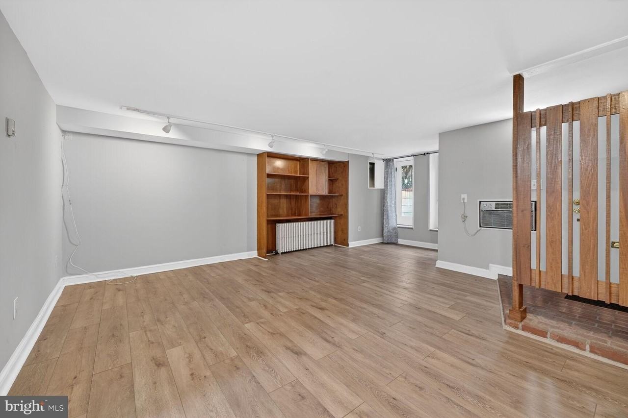 2007 Kalorama Rd Nw Apt B - Photo 4 of 17