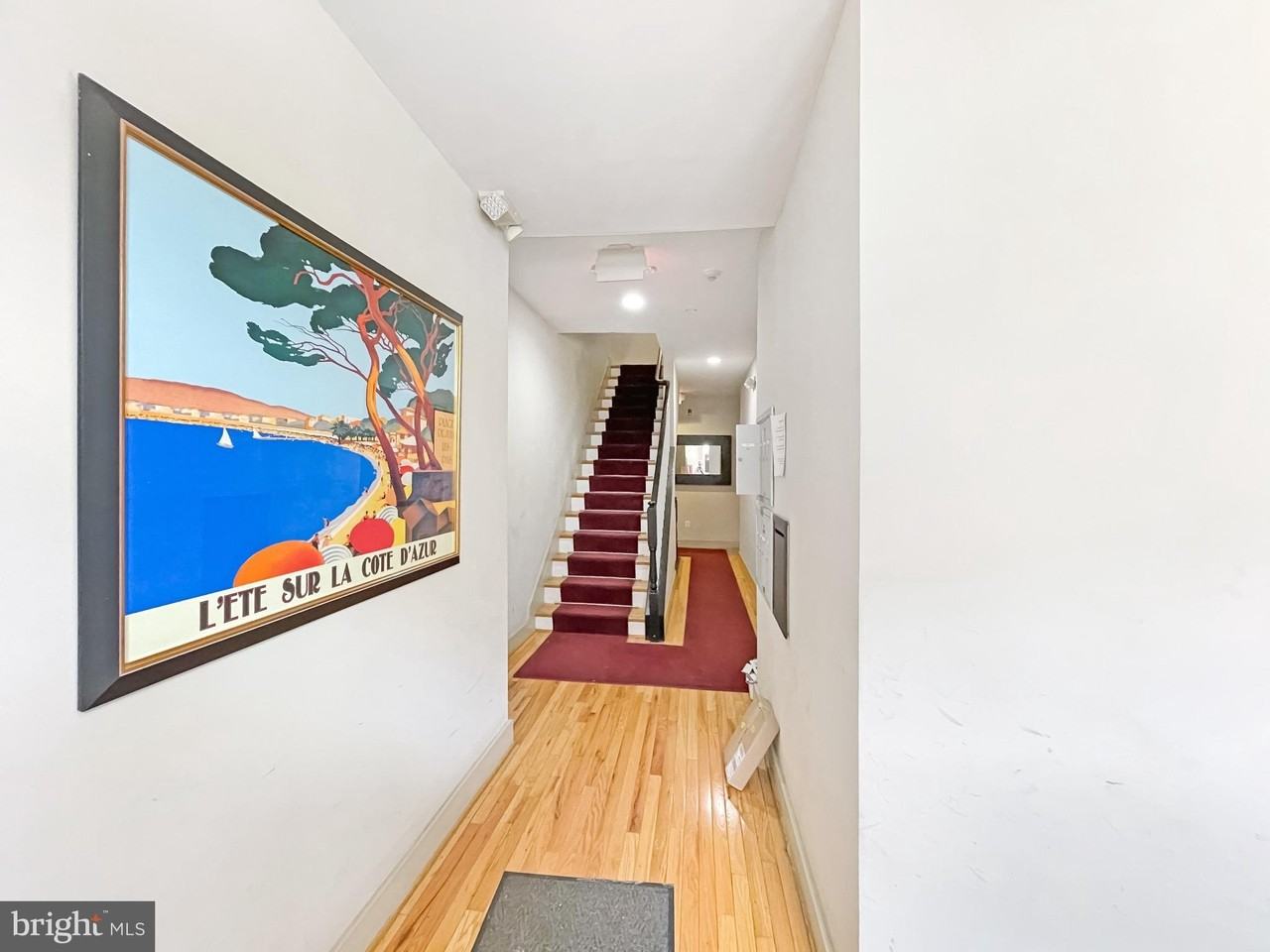 1367 Florida Ave Ne Apt 302 - Photo 3 of 23