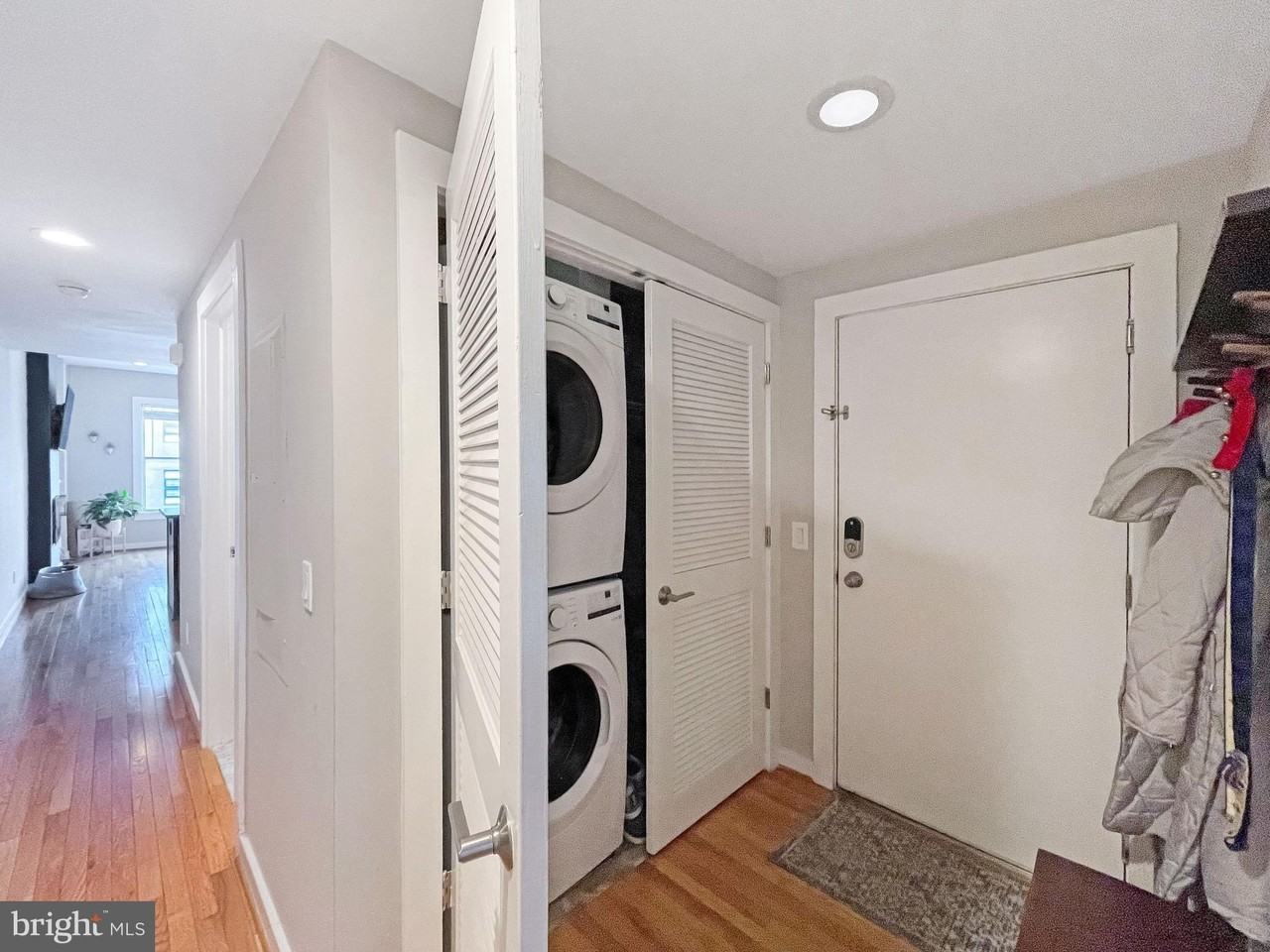 1367 Florida Ave Ne Apt 302 - Photo 5 of 23