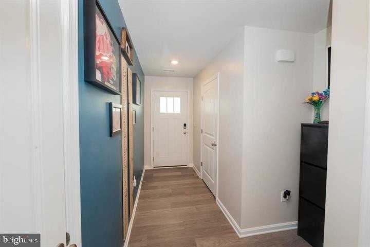 454 Currant Cir - Photo 2 of 16