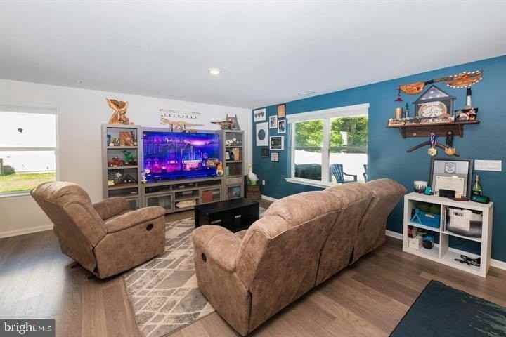 454 Currant Cir - Photo 3 of 16