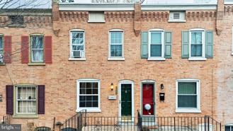 1613 Laurel St - Photo 1 of 1