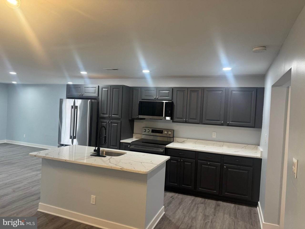 997 Flemings Landing Rd - Photo 5 of 18