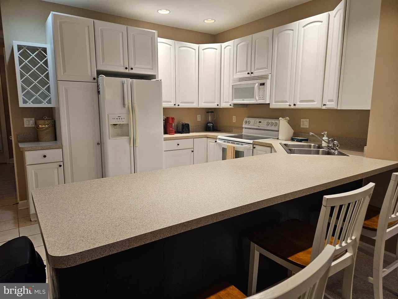 34297 Summerlyn Dr Apt 501 - Photo 5 of 25