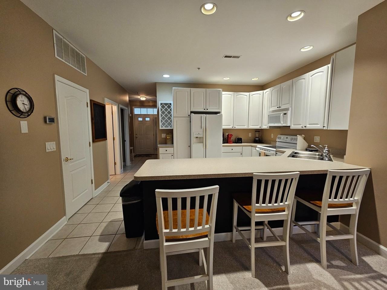 34297 Summerlyn Dr Apt 501 - Photo 6 of 25