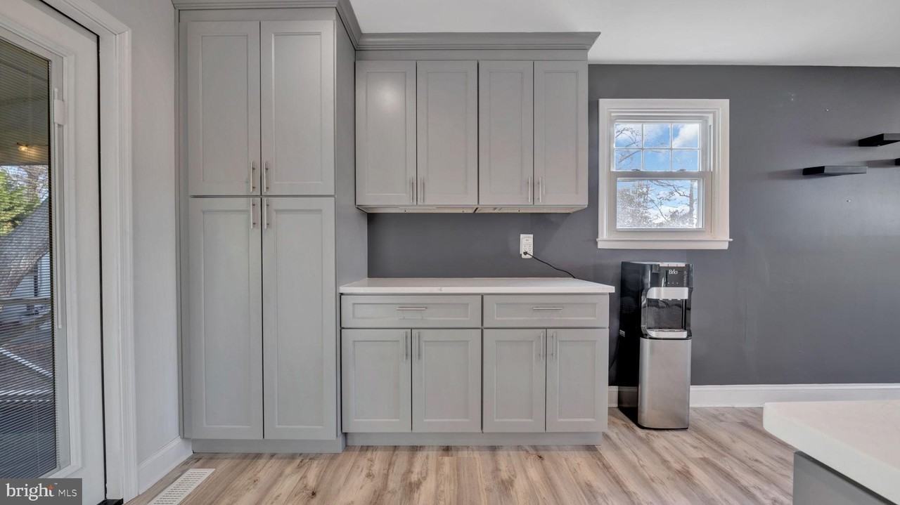 1312 Magnolia Ave - Photo 7 of 41