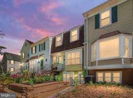 featured image of 1468 Lowell Ct