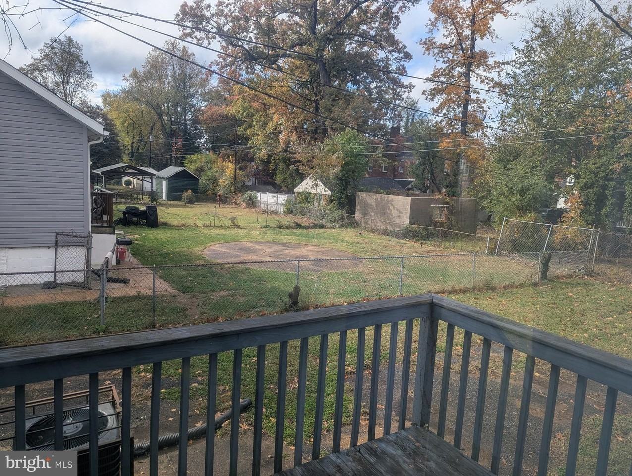 3706 Ferndale Ave - Photo 5 of 26