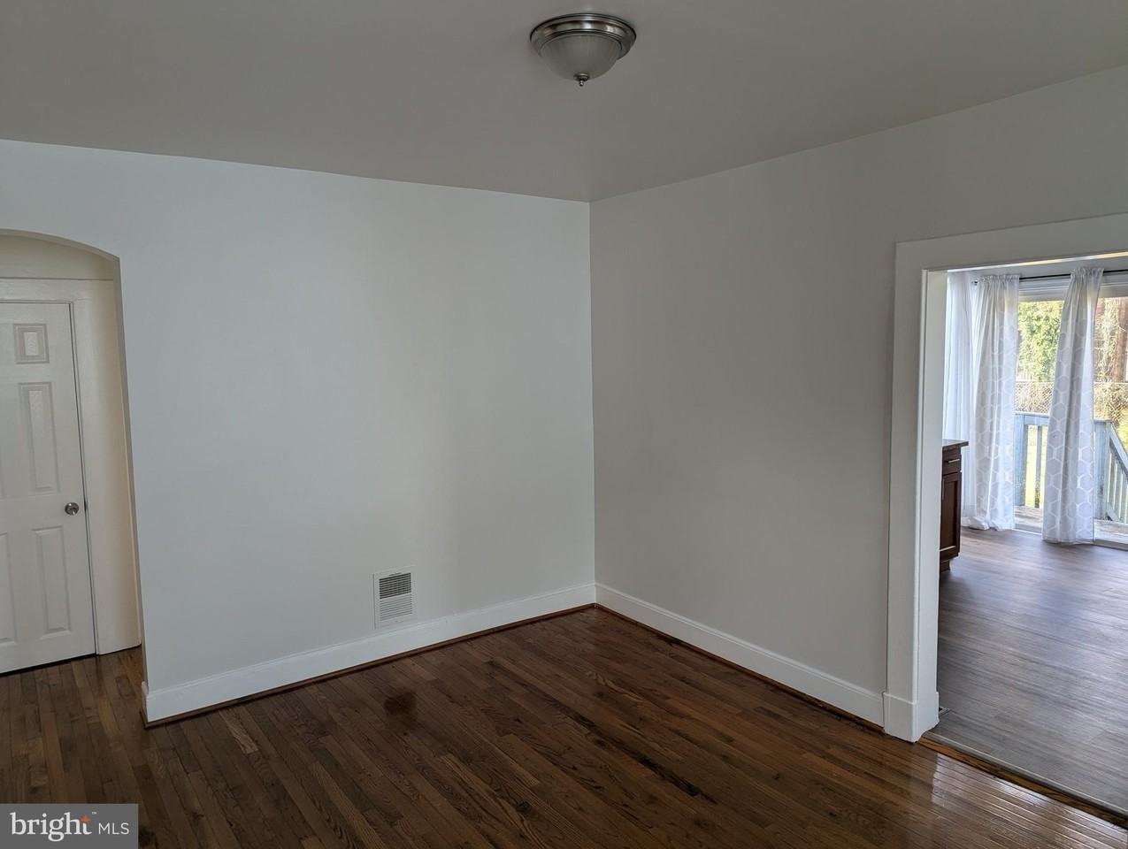 3706 Ferndale Ave - Photo 6 of 26