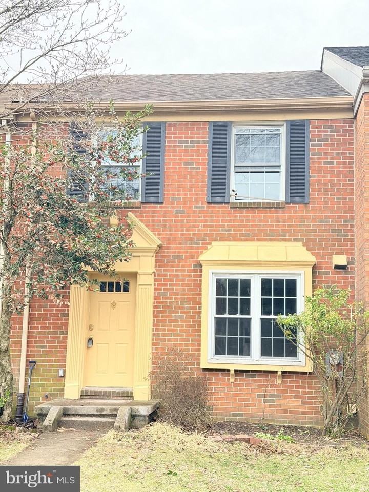 3 Ballyhaunis Ct - Photo 2 of 34