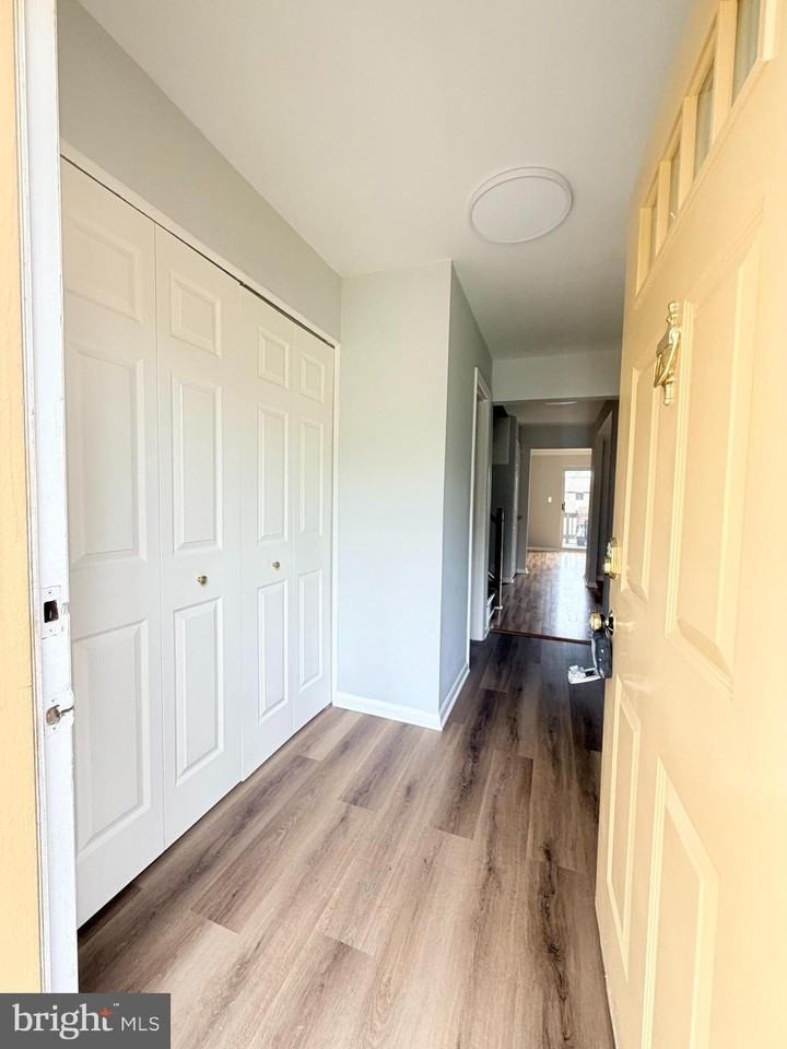 3 Ballyhaunis Ct - Photo 3 of 34