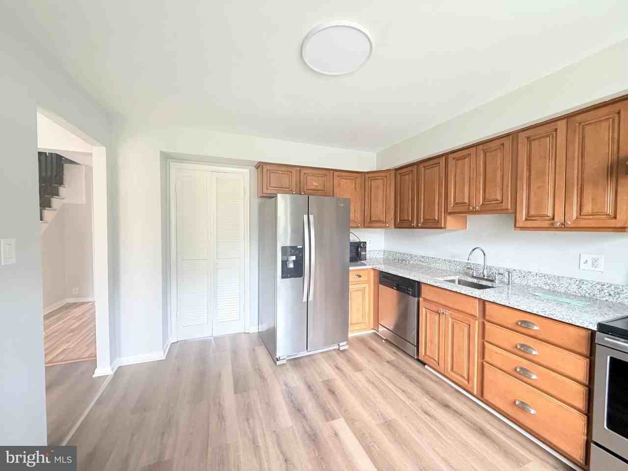 3 Ballyhaunis Ct - Photo 5 of 34