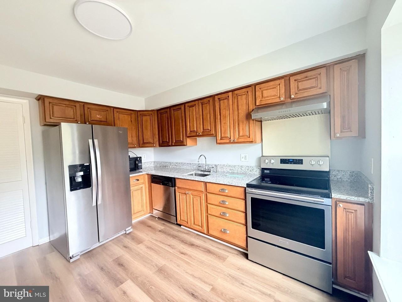 3 Ballyhaunis Ct - Photo 6 of 34