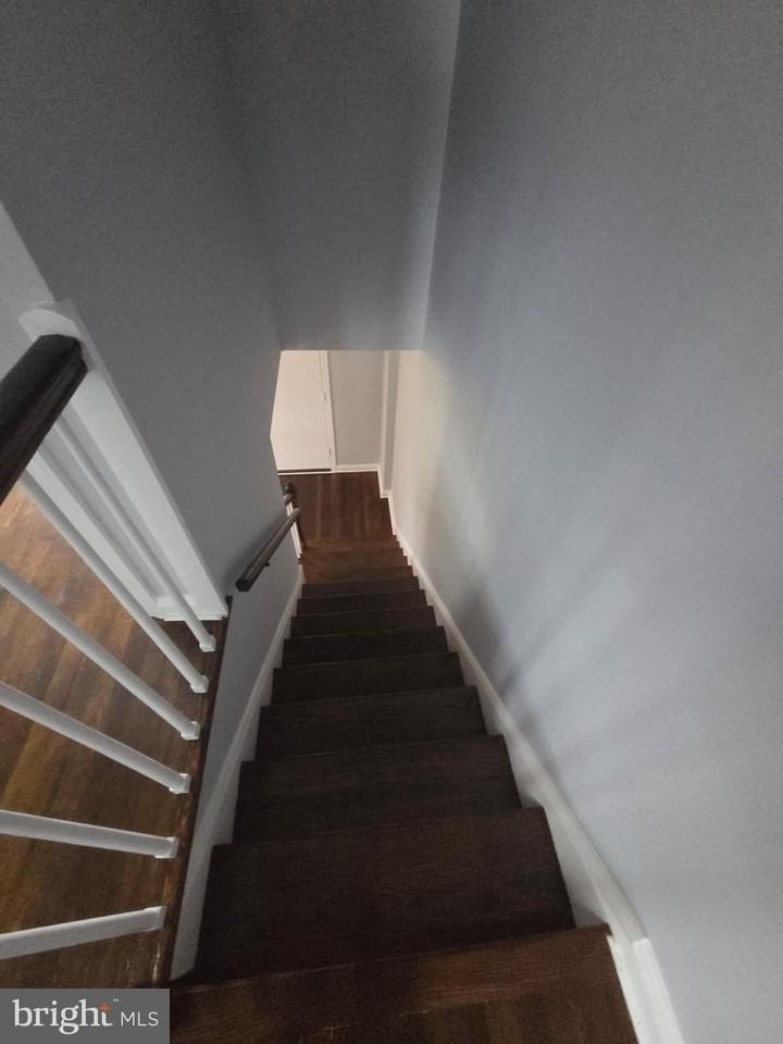 7545 Ives Ln - Photo 5 of 21