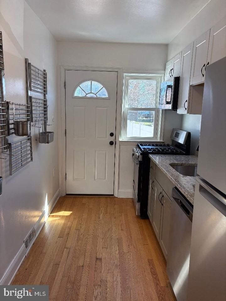 6841 Duluth Ave - Photo 4 of 16