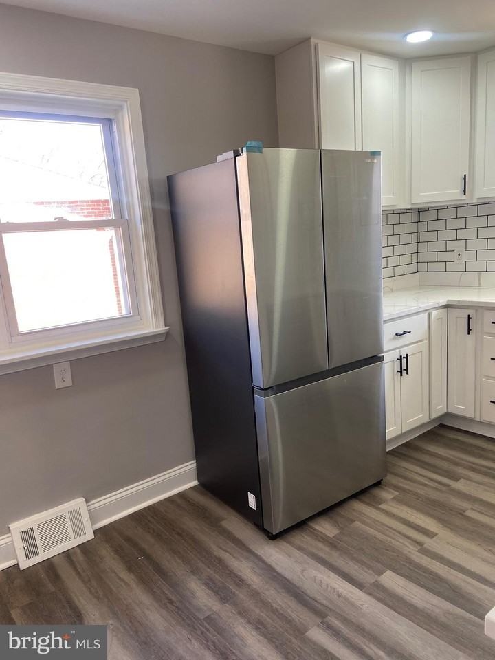 5104 Mcfaul Rd - Photo 7 of 50