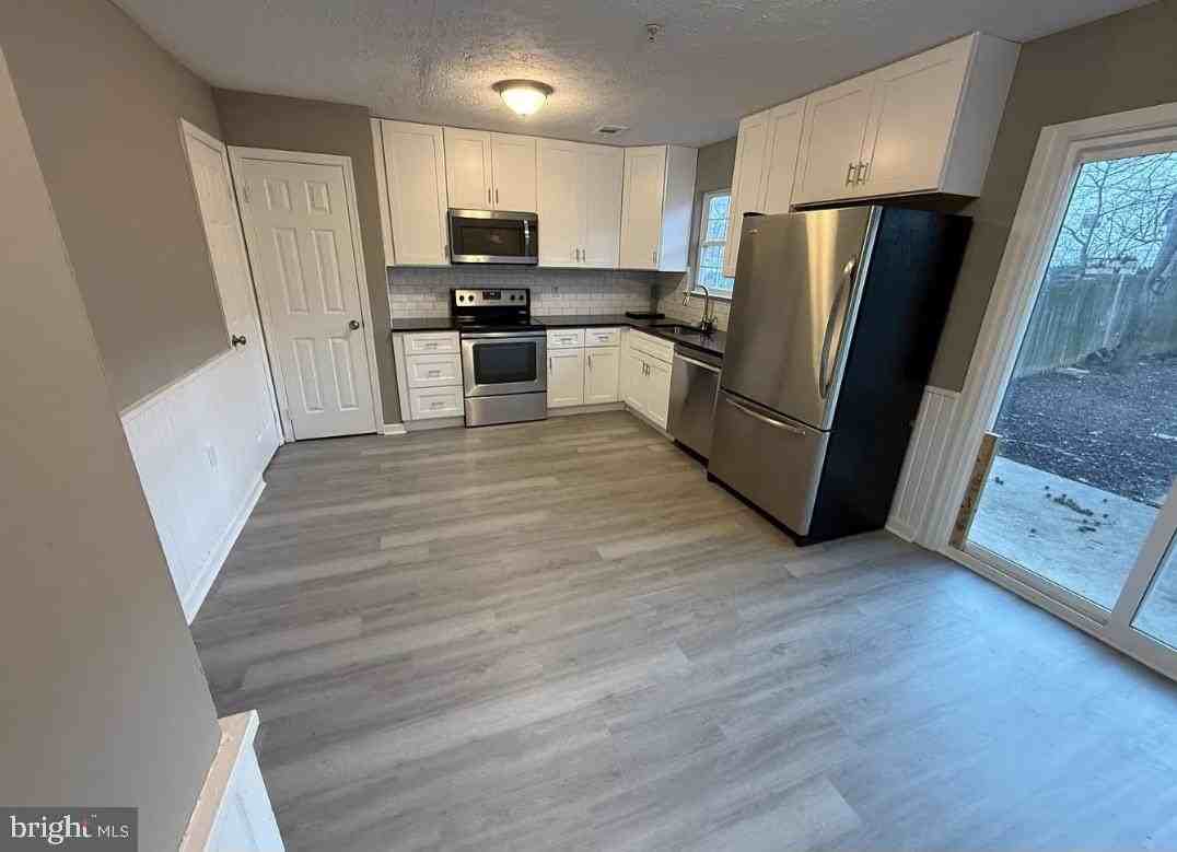 30 Sycamore Dr - Photo 6 of 22