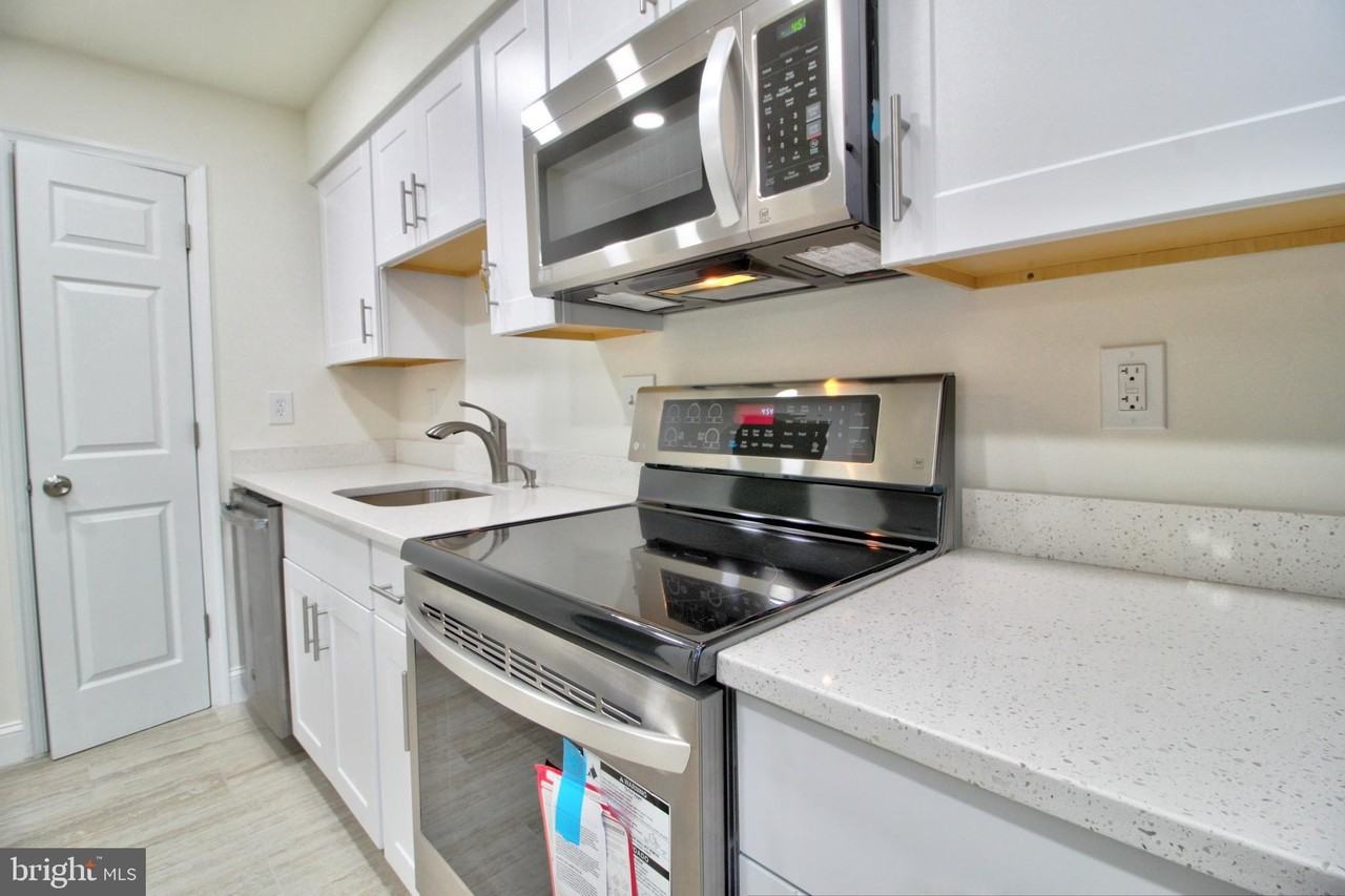 87 Meadowlark Ave - Photo 5 of 26