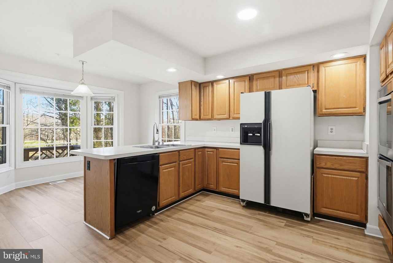 5604 April Journey - Photo 4 of 44