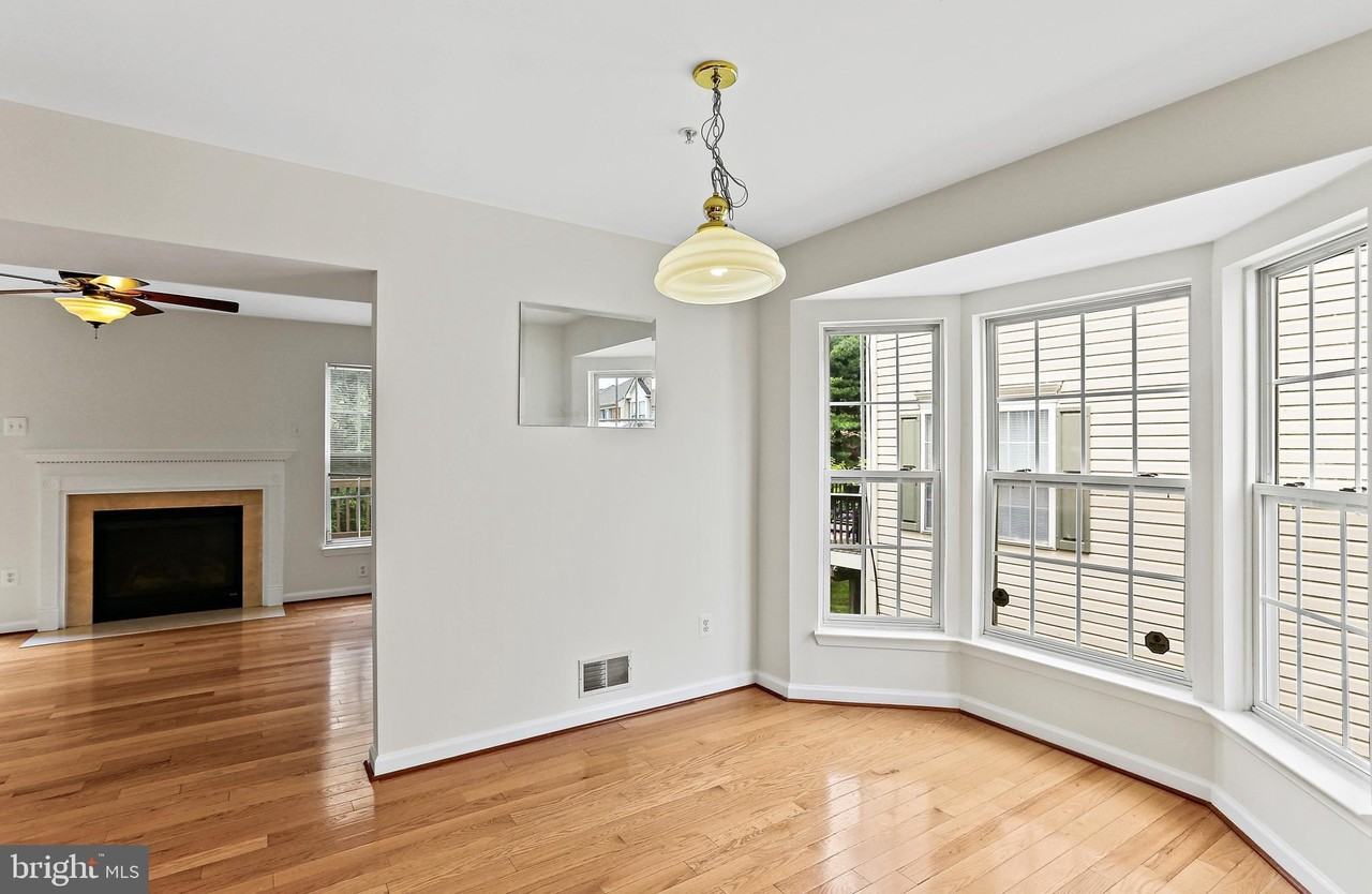 7039 Oak Grove Way Unit 112 - Photo 7 of 20