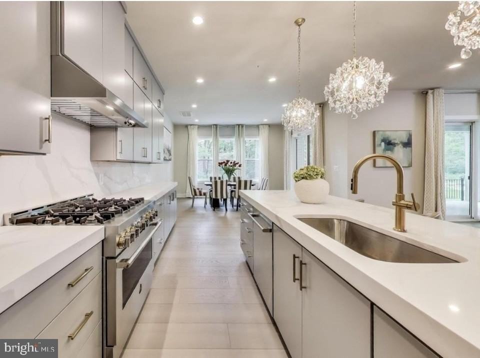 6934 Renita Ln - Photo 5 of 22