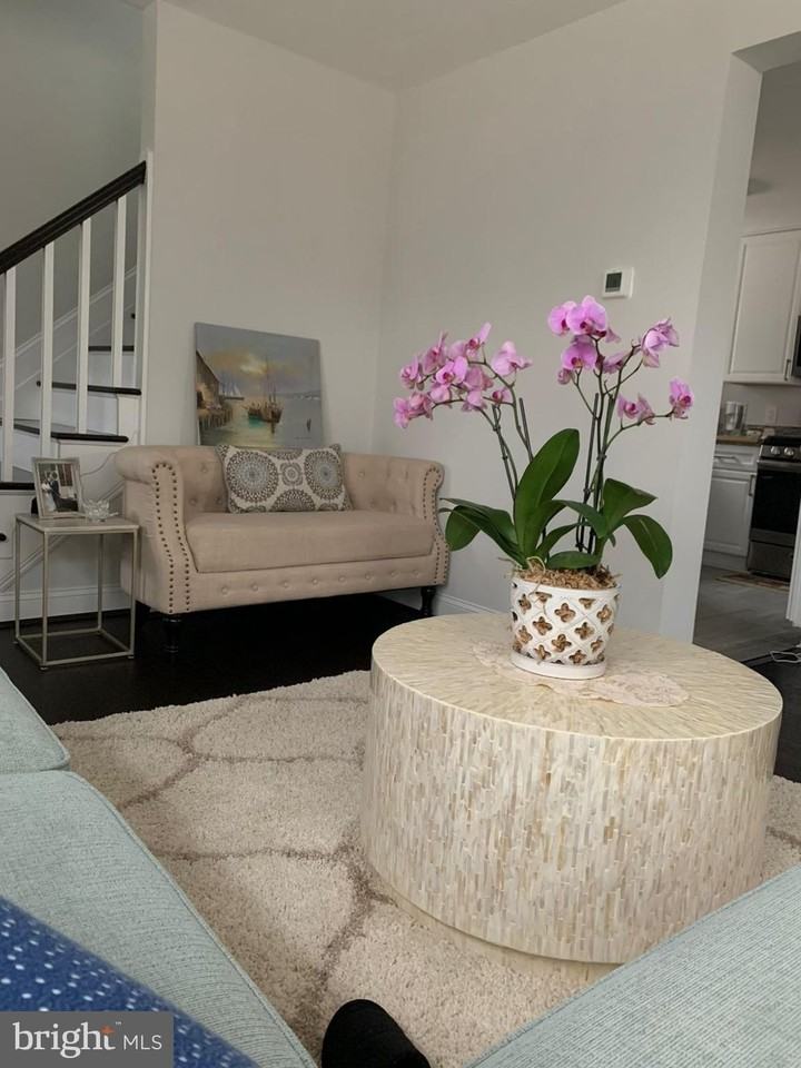 9006 Linton St - Photo 4 of 17