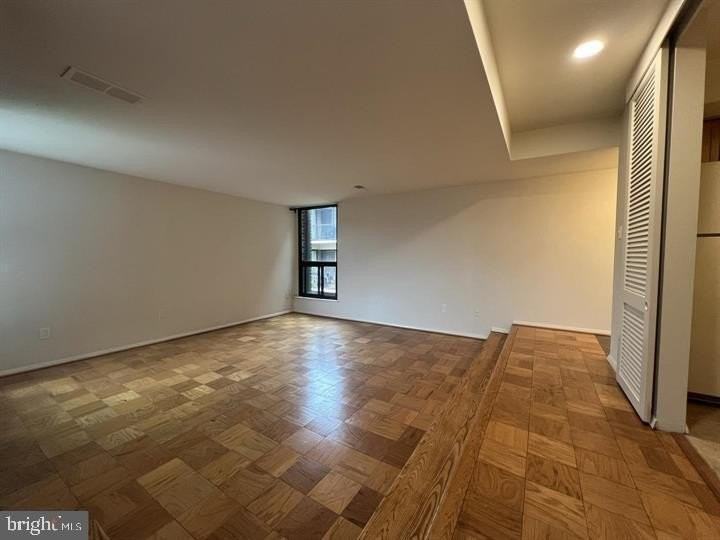 2109 Walsh View Ter Unit 12-203 - Photo 2 of 14