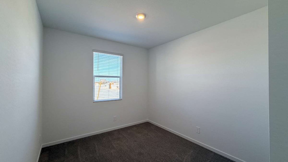 2379 E Fortana Dr - Photo 5 of 44