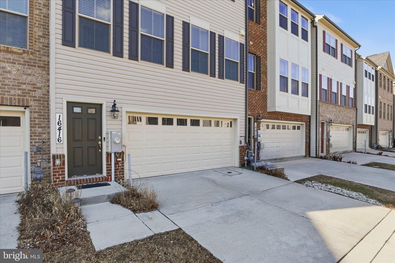 16416 Fife Way - Photo 4 of 43