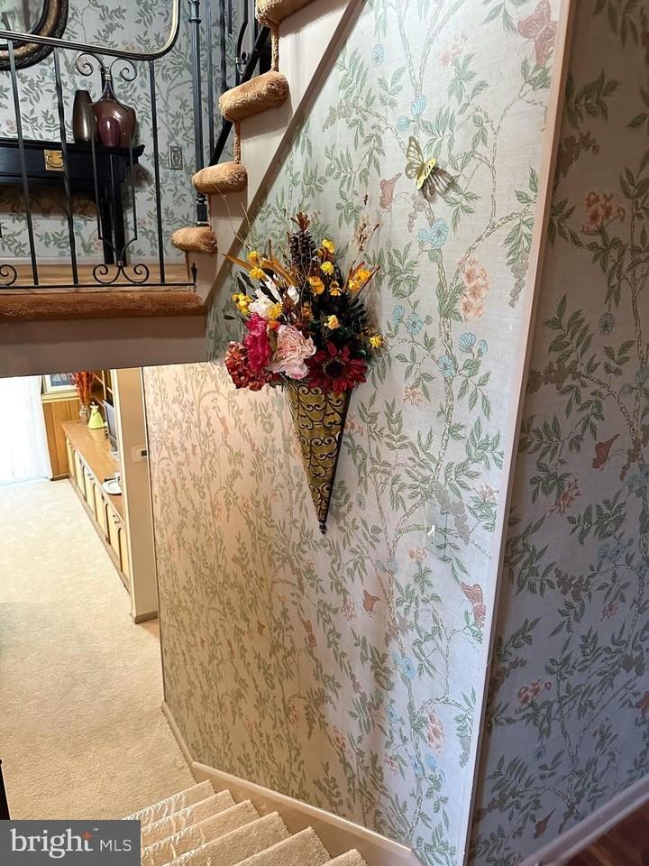 600 Glenside Rd - Photo 6 of 50