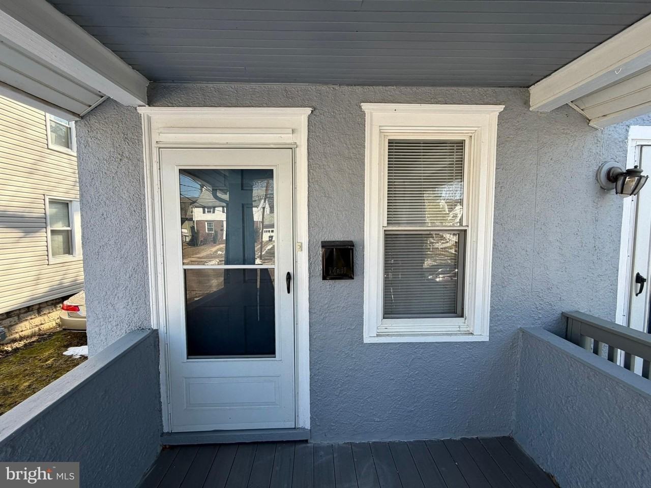 244 Mansion Ave Unit A - Photo 3 of 27