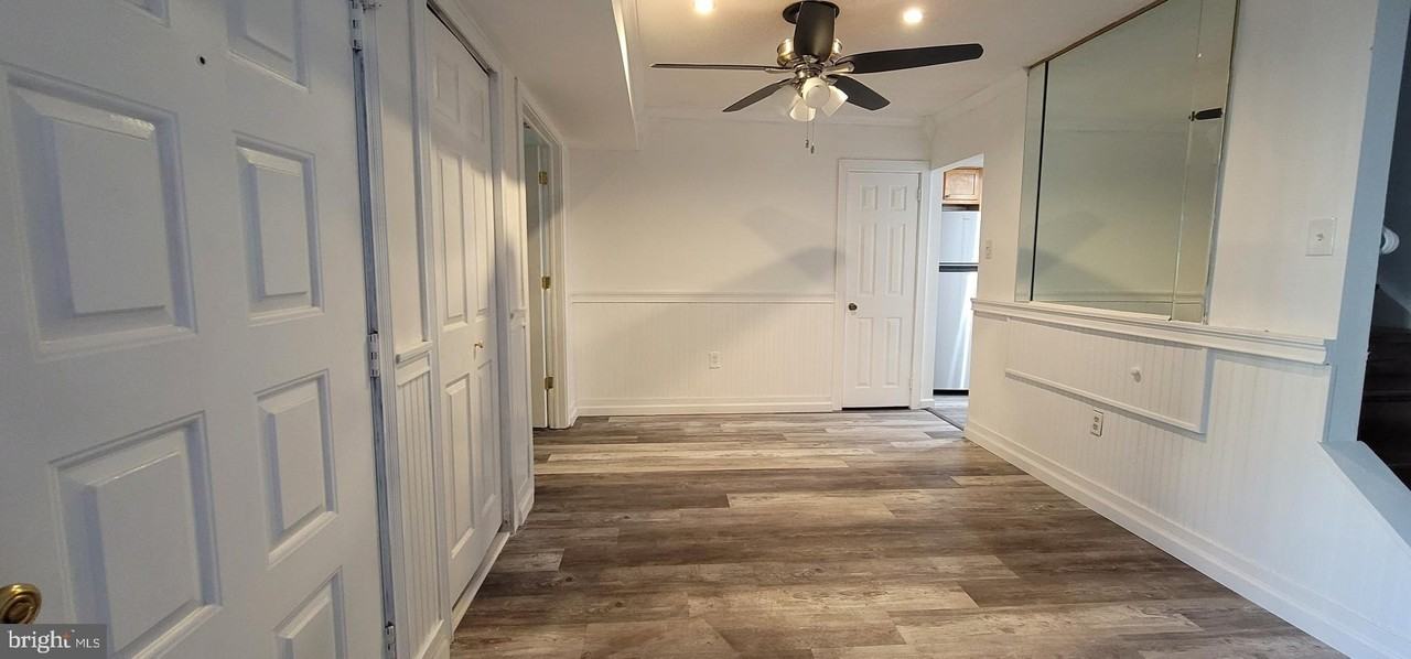 2209 Greenwood Dr - Photo 4 of 17