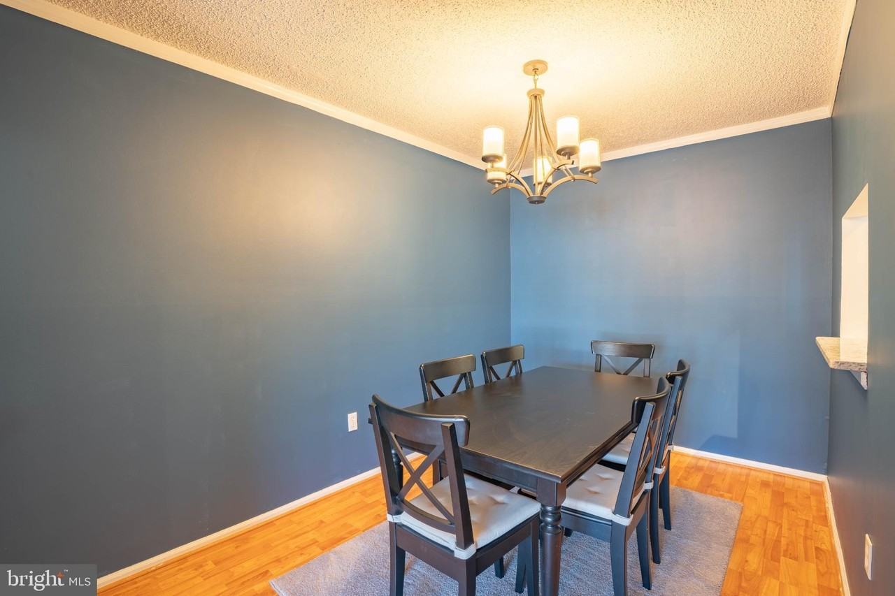 35 Joyner Ct - Photo 5 of 19