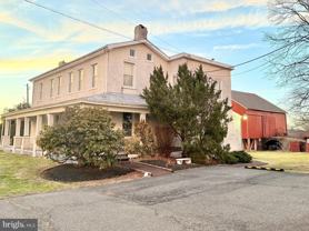 2933 E High St Apt A #Apt A - Photo 1 of 1