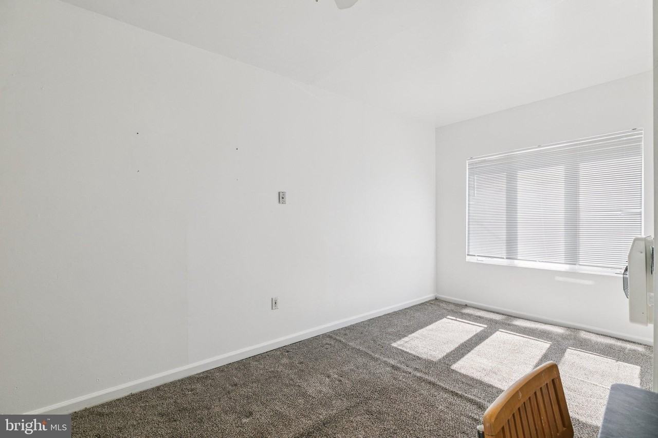 3379 Frederick St - Photo 7 of 43