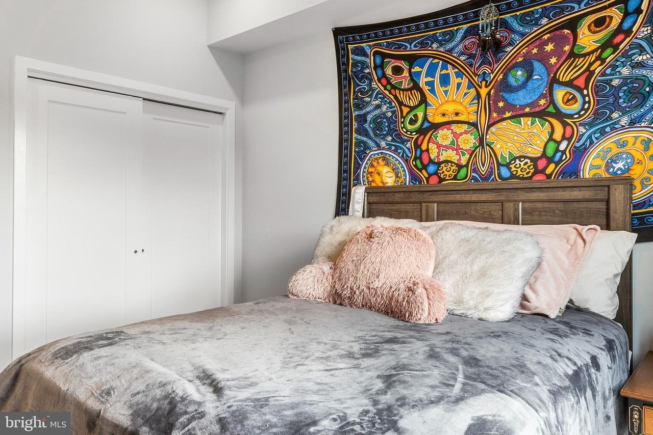 5102 Rochelle Ave Unit 15 - Photo 5 of 12