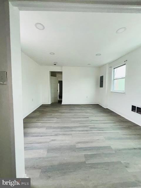 2029 E Tioga St 2nd Fl - Photo 4 of 11