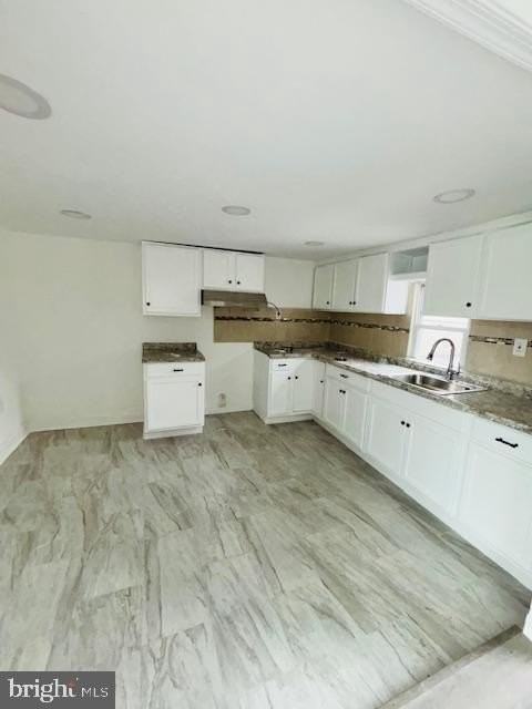 2029 E Tioga St 2nd Fl - Photo 6 of 11