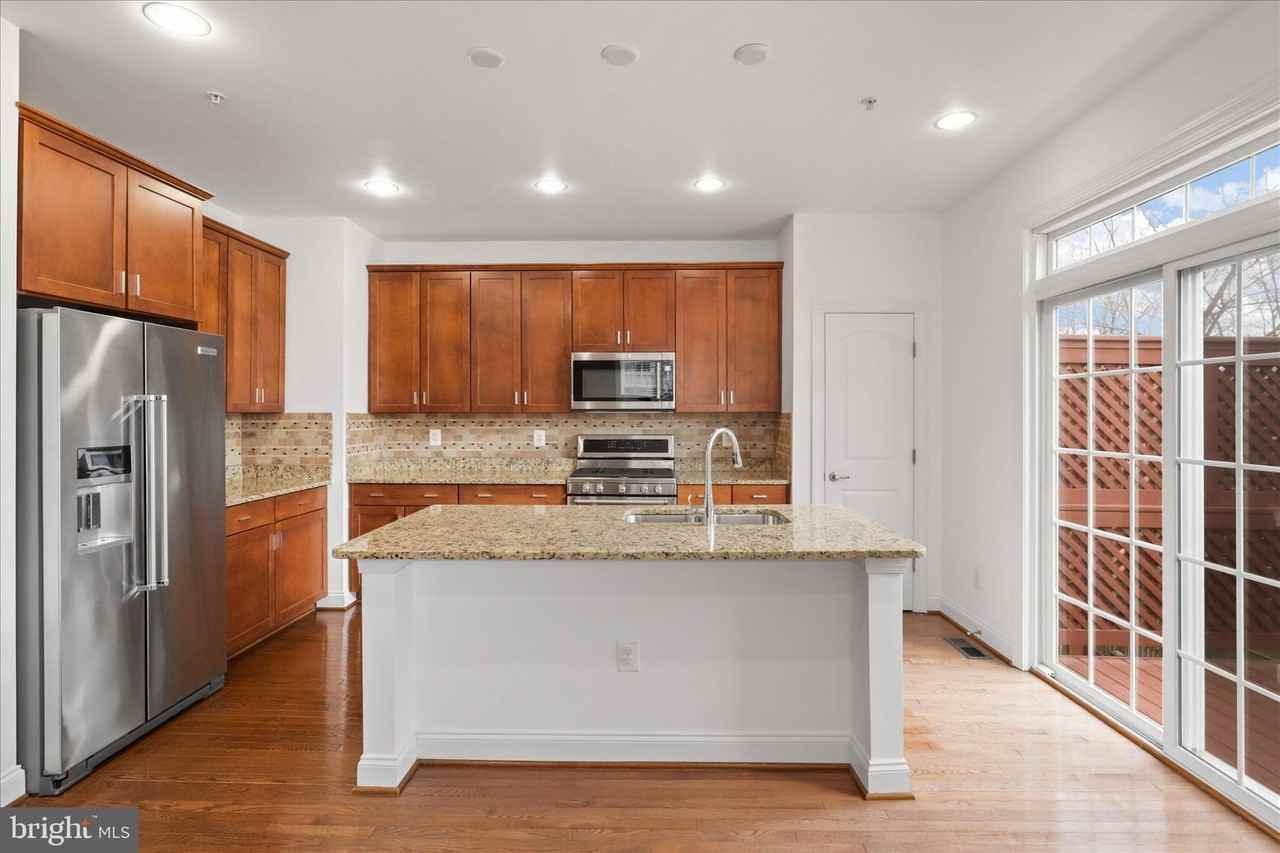 8072 Criaza Branch Ct - Photo 6 of 21