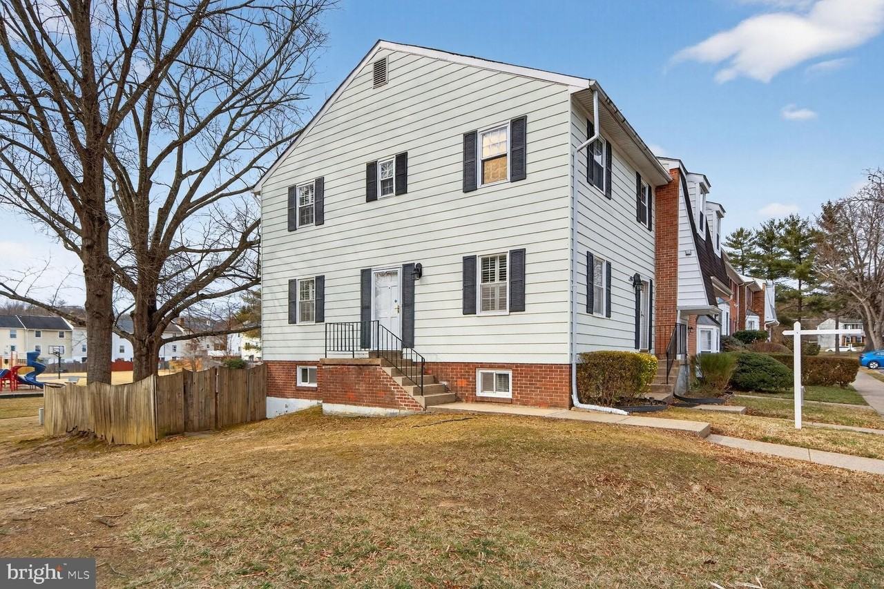 6015 Ticonderoga Ct - Photo 5 of 50