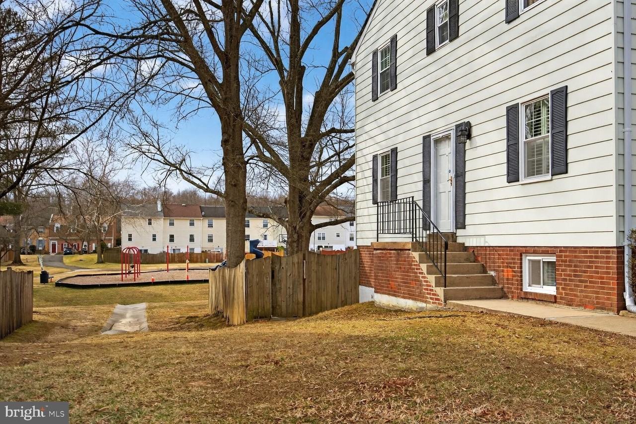 6015 Ticonderoga Ct - Photo 6 of 50