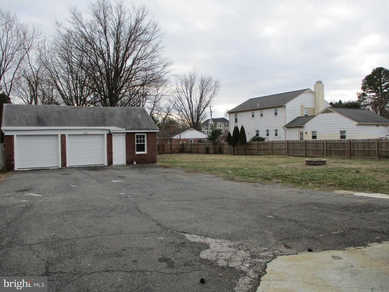 5945 Franconia Rd - Photo 6 of 28