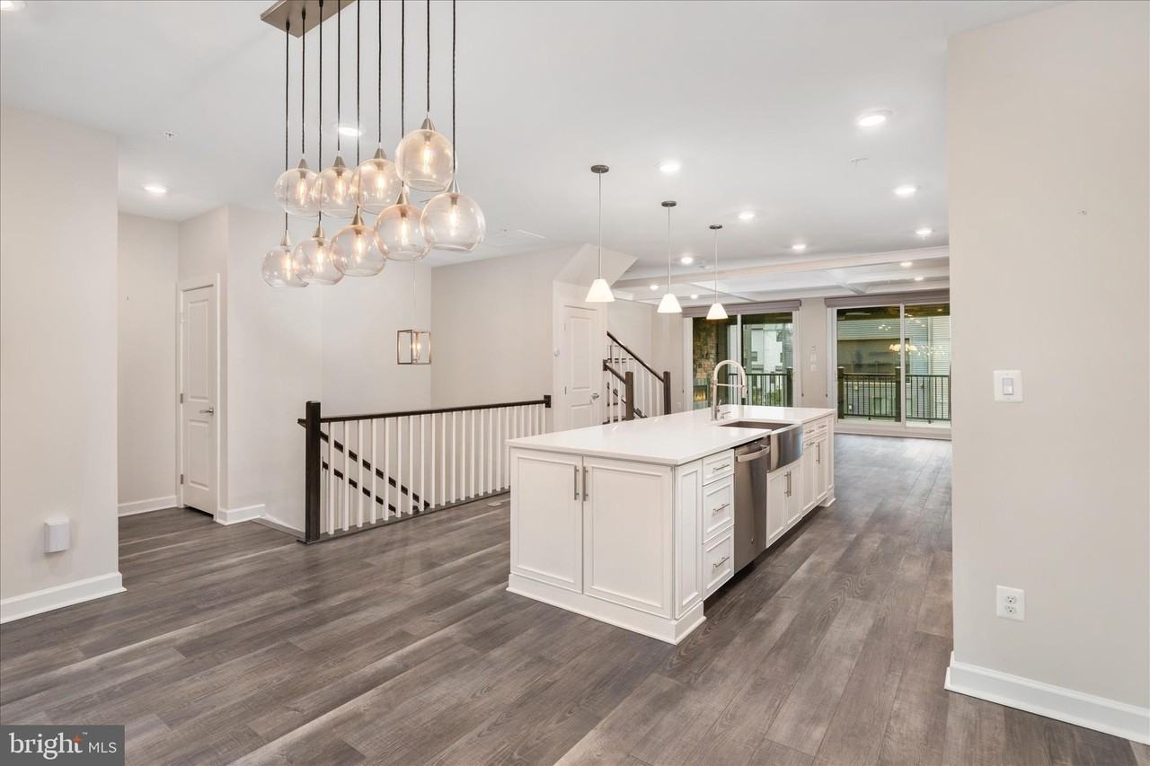 12910 Sunrise Ridge Aly Unit 60 - Photo 3 of 42