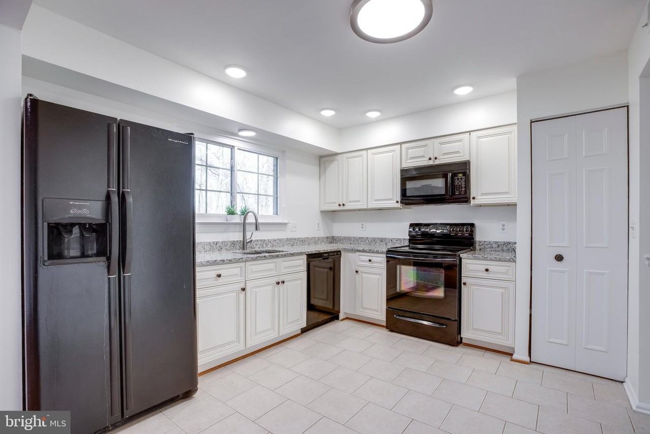 6012 Westbourne Pl - Photo 6 of 39