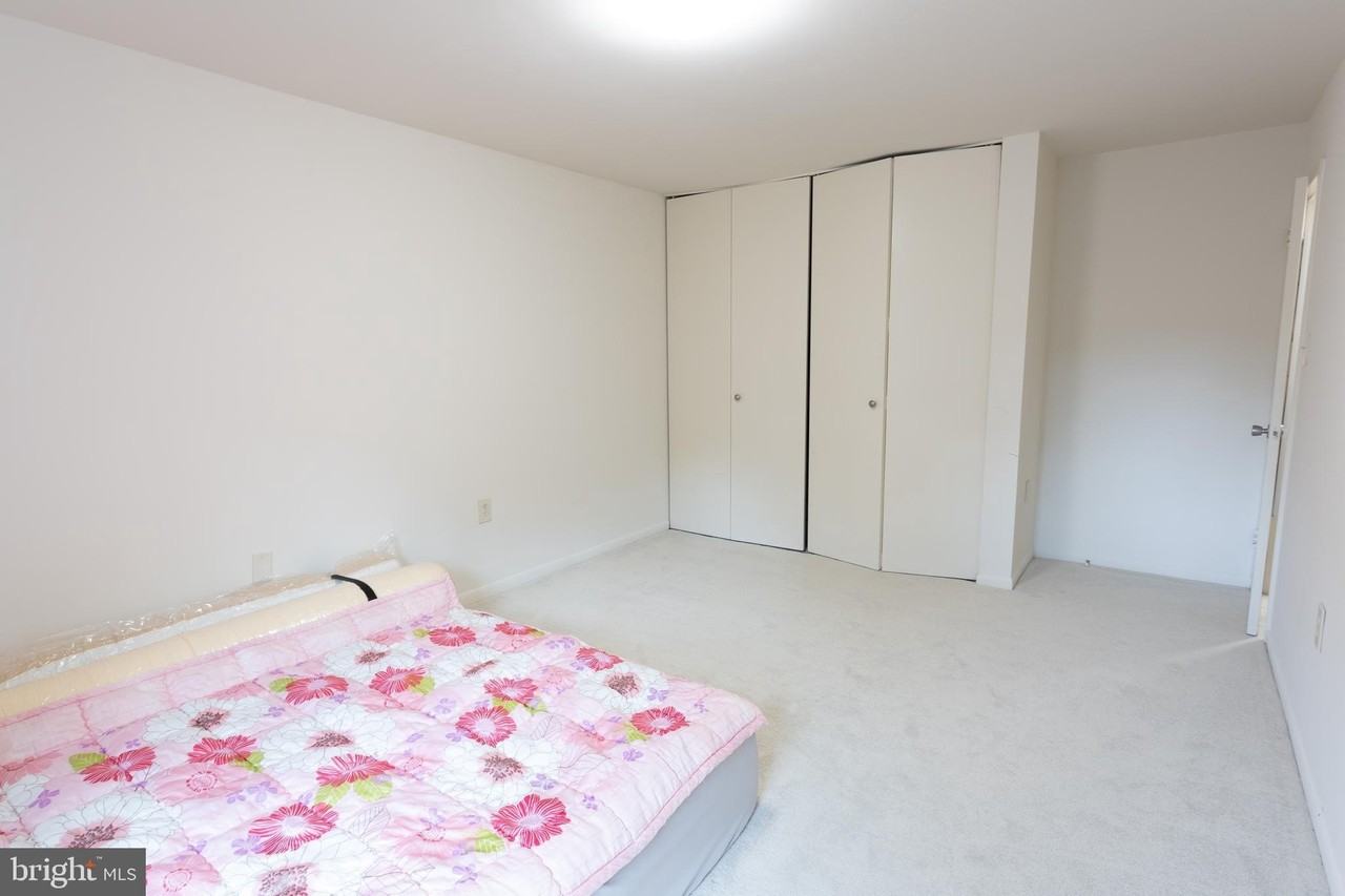 1540-31B Northgate Sq Unit 1540-31b - Photo 6 of 15